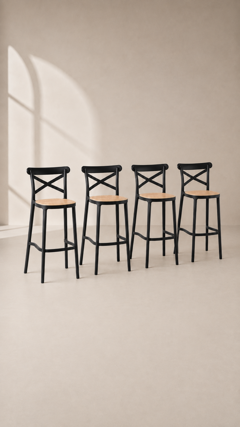 Pack de 4 Taburetes Crossback Danubio Altos de Bar o Terraza Exterior - Negro
